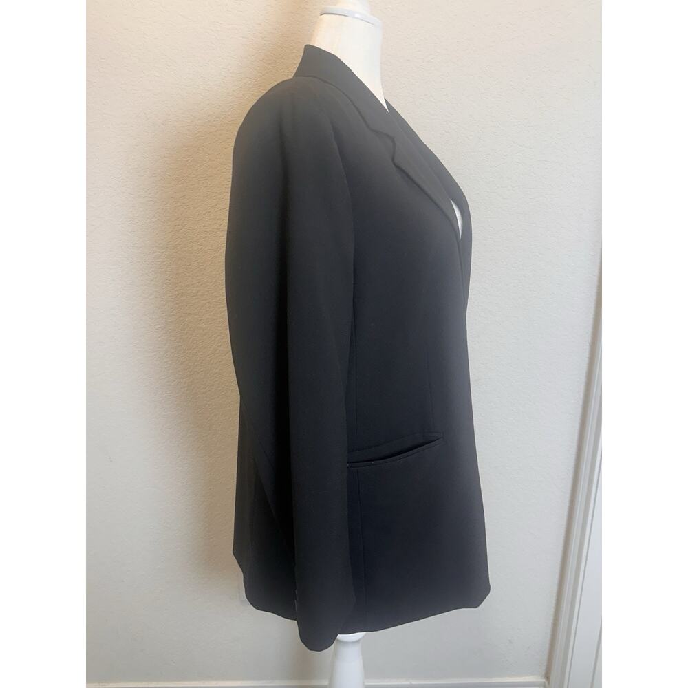 H&M Women’s Black Solid Long Blazer Jacket Button Front Pockets Size XL - Picture 2 of 5
